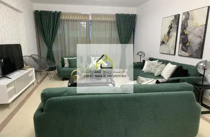 Living Room image for: Apartment - 2 Bedrooms - 5 Bathrooms for rent in Al Nahyan - Abu Dhabi, Image 1