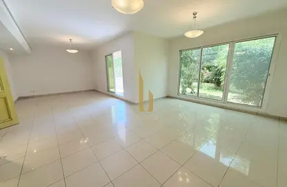 Villa - 3 Bedrooms - 3 Bathrooms for rent in Umm Suqeim 2 Villas - Umm Suqeim 2 - Umm Suqeim - Dubai