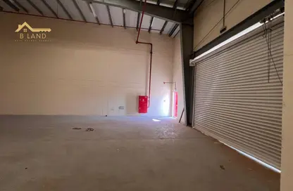 Warehouse - Studio - 1 Bathroom for rent in Al Sajaa Industrial - Al Sajaa - Sharjah