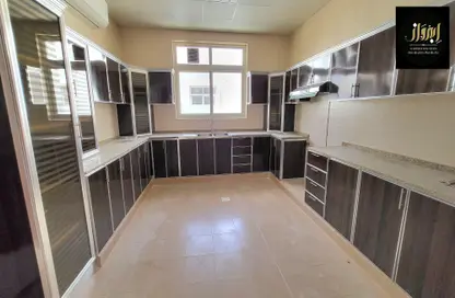 Villa - 3 Bedrooms - 5 Bathrooms for rent in Al Hooshi Villas - Hoshi - Al Badie - Sharjah