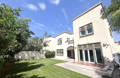 Villa - 3 Bedrooms - 4 Bathrooms for sale in Regional - Jumeirah Park - Dubai