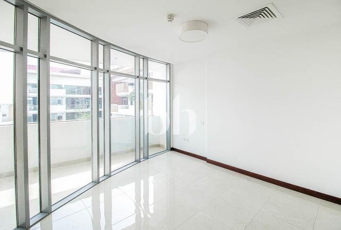 15612012 - Property Image 2