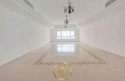 شقة - 3 غرف نوم - 3 حمامات للايجار في شارع التعاون - التعاون - الشارقة