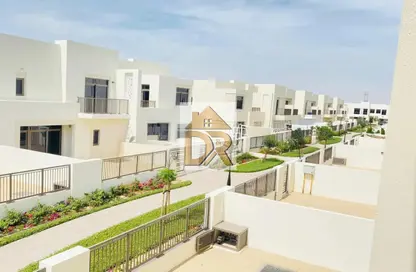 Townhouse - 3 Bedrooms - 4 Bathrooms for rent in Reem Townhouses - Town Square - Dubai