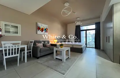 Living / Dining Room image for: Apartment - 1 Bathroom for rent in La Perla Blanca - Jumeirah Village Circle - Dubai, Image 1