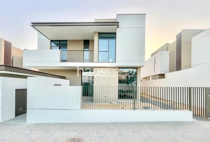 15713389 - Property Image 2