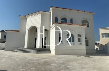 Villa - 5 Bedrooms - 7+ Bathrooms for sale in Al Merief - Khalifa City - Abu Dhabi