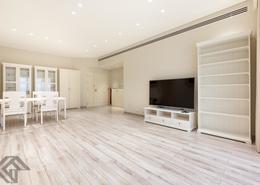 AMAZING 2 B/R + LAUNDRY + COVERED PARKING + FREE CHILLER CENTRAL A/C + FREE COOKING GAS + FREE APPLIANCES
