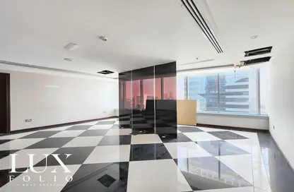 صورة لـ غرفة فارغة طابق كامل - استوديو للبيع في برج المنارة - الخليج التجاري - دبي ، صورة رقم 1