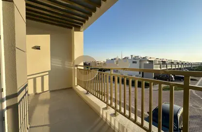 Townhouse - 3 Bedrooms - 3 Bathrooms for rent in Victoria 2 - Damac Hills 2 - Dubai