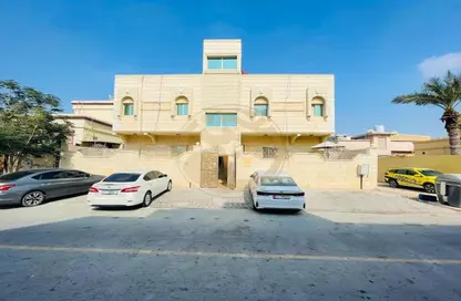 عمارة بالكامل - 8 غرف نوم - 8 حمامات للبيع في فلل الروضة 3 - 3  الروضة - الروضة - عجمان