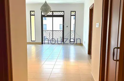 Apartment - 1 Bedroom - 2 Bathrooms for rent in Reehan 5 - Reehan - Old Town - Dubai