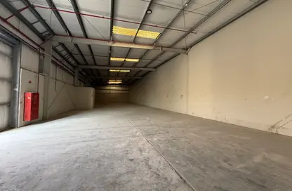 Warehouse - Studio - 1 Bathroom for rent in Al Sajaa Industrial - Al Sajaa - Sharjah