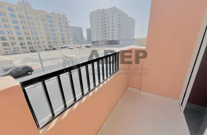 Apartment - 2 Bedrooms - 4 Bathrooms for rent in Rawdhat Abu Dhabi - Abu Dhabi