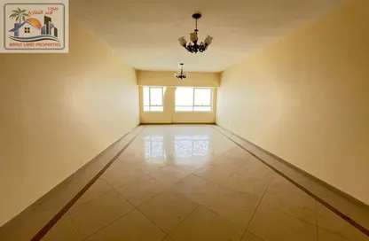 Apartment - 3 Bedrooms - 3 Bathrooms for rent in Al Mamzar Tower - Al Mamzar - Sharjah - Sharjah