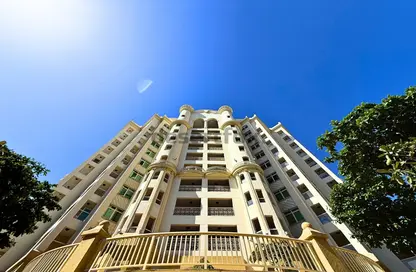 Apartment - 2 Bedrooms - 3 Bathrooms for rent in Al Das - Shoreline Apartments - Palm Jumeirah - Dubai