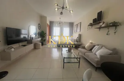 Apartment - Studio - 1 Bathroom for rent in Maple 2 - Emirates Gardens 2 - Jumeirah Village Circle - Dubai