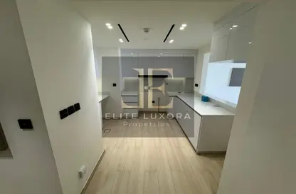 Apartment - 3 Bedrooms - 2 Bathrooms for rent in Binghatti Crest - Jumeirah Village Circle - Dubai