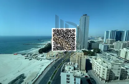 شقة - 2 غرف نوم - 2 حمامات للايجار في برج الكورنيش - طريق كورنيش عجمان - عجمان