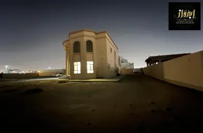 فيلا - 4 غرف نوم - 7 حمامات للايجار في السيوح 1 - السيوح - الشارقة