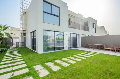 Villa - 3 Bedrooms - 4 Bathrooms for sale in Falcon Island South - Falcon Island - Al Hamra Village - Ras Al Khaimah