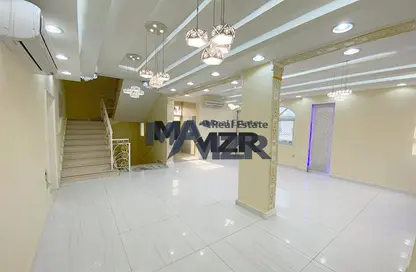 Villa - 5 Bedrooms - 5 Bathrooms for rent in Baniyas - Abu Dhabi