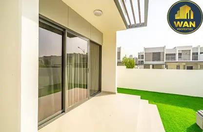 تاون هاوس - 3 غرف نوم - 5 حمامات للبيع في فلل اوروم - كورستيا - داماك هيلز 2 - دبي تاون هاوس - 3 غرف نوم - 5 حمامات للبيع في فلل اوروم - كورستيا - داماك هيلز 2 - دبي