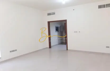 Apartment - 1 Bedroom - 2 Bathrooms for rent in Al Salam Tower - Tourist Club Area - Abu Dhabi