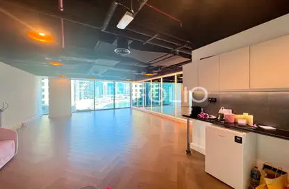 Office Space - Studio for rent in The Binary Tower - Business Bay - Dubai