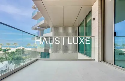Apartment - 2 Bedrooms - 3 Bathrooms for sale in Ellington Beach House - Palm Jumeirah - Dubai