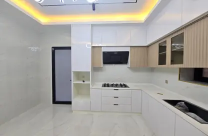 Villa - 5 Bedrooms - 6 Bathrooms for sale in Al Yasmeen 1 - Al Yasmeen - Ajman