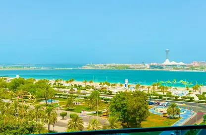 شقة - 4 غرف نوم - 5 حمامات للايجار في ابراج الساحل - شارع الكورنيش - أبوظبي