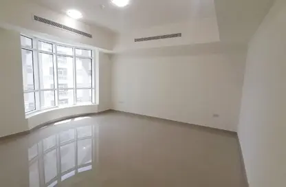 Apartment - 2 Bedrooms - 3 Bathrooms for rent in Shabiya 9 - Shabiya - Mussafah - Abu Dhabi