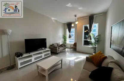 Apartment - 2 Bedrooms - 2 Bathrooms for rent in Al Khan Lagoon - Al Khan - Sharjah