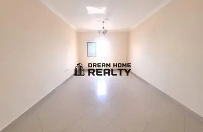 Apartment - 2 Bedrooms - 2 Bathrooms for rent in New Al Taawun Road - Al Taawun - Sharjah