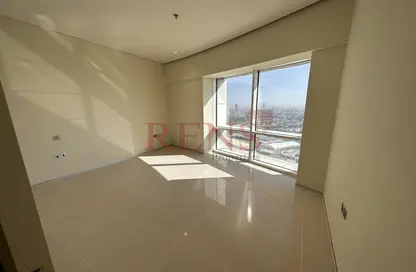 Empty Room image for: Apartment - 3 Bedrooms - 3 Bathrooms for rent in Park Place Tower - Sheikh Zayed Road - Dubai, Image 1