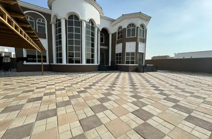 Villa - 5 Bedrooms - 7 Bathrooms for rent in Al Khawaneej 2 - Al Khawaneej - Dubai