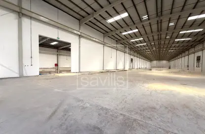 Warehouse - Studio for rent in Al Sajaa - Sharjah
