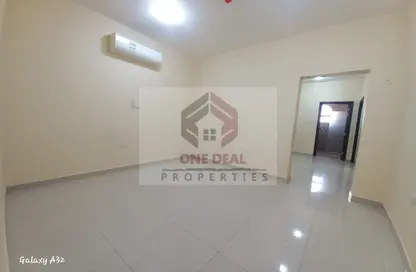 Apartment - 1 Bedroom - 1 Bathroom for rent in Al Jimi - Al Ain