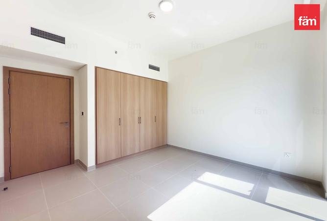 15426000 - Property Image 3