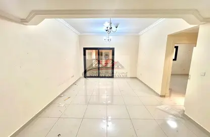 Apartment - 1 Bedroom - 2 Bathrooms for rent in Muwaileh 29 Building - Muwaileh - Sharjah