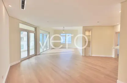 Apartment - 3 Bedrooms - 4 Bathrooms for rent in Al Sultana - Shoreline Apartments - Palm Jumeirah - Dubai