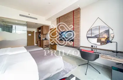 شقة - 1 حمام للبيع في فندق ذا وان - الخليج التجاري - دبي