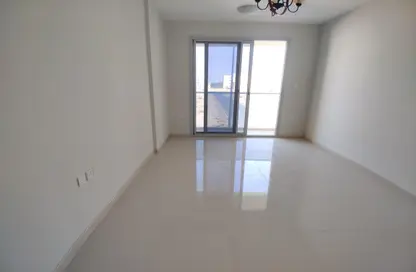 Empty Room image for: Apartment - 1 Bedroom - 1 Bathroom for rent in The Gate 2 at Aljada - Aljada - Sharjah, Image 1