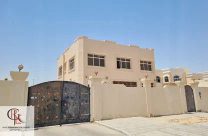 Apartment - Studio - 1 Bathroom for rent in Mohamed Bin Zayed Centre - Mohamed Bin Zayed City - Abu Dhabi