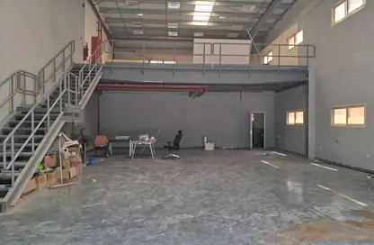Warehouse - Studio - 1 Bathroom for rent in Al Sajaa Industrial - Al Sajaa - Sharjah