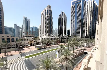 Apartment - Studio - 1 Bathroom for rent in 29 Burj Boulevard Podium - 29 Burj Boulevard - Downtown Dubai - Dubai