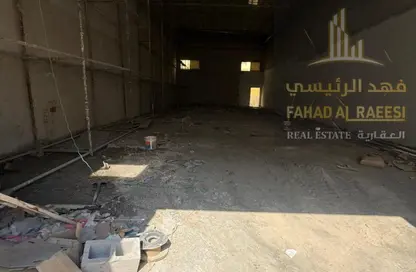Warehouse - Studio - 1 Bathroom for rent in Umm Al Thuoob - Umm Al Quwain