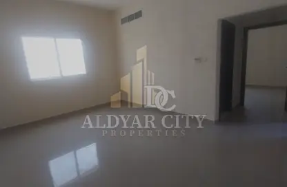 شقة - غرفة نوم - 2 حمامات للايجار في شارع الشيخ جابر الصباح - النعيمية - النعيمية - عجمان