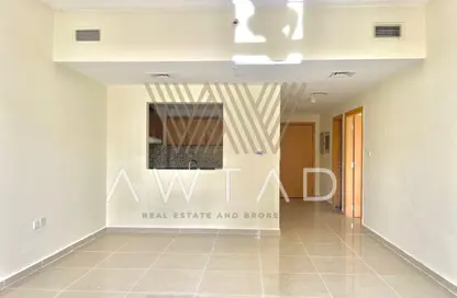 Apartment - 1 Bedroom - 2 Bathrooms for rent in May Residence - Jumeirah Village Circle - Dubai